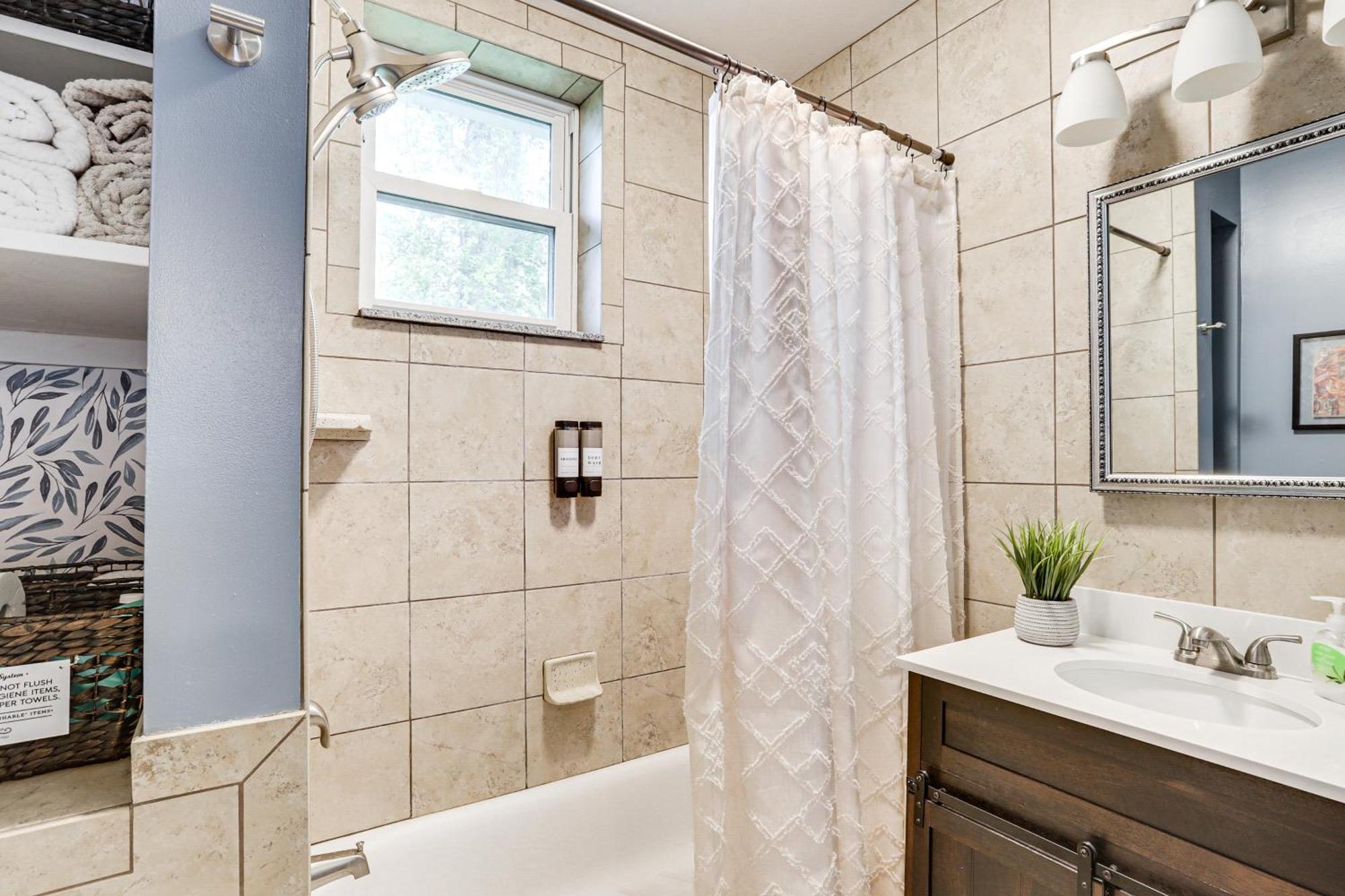 Pet-Friendly Pacific Cottage Near Purina Farms! Esterno foto