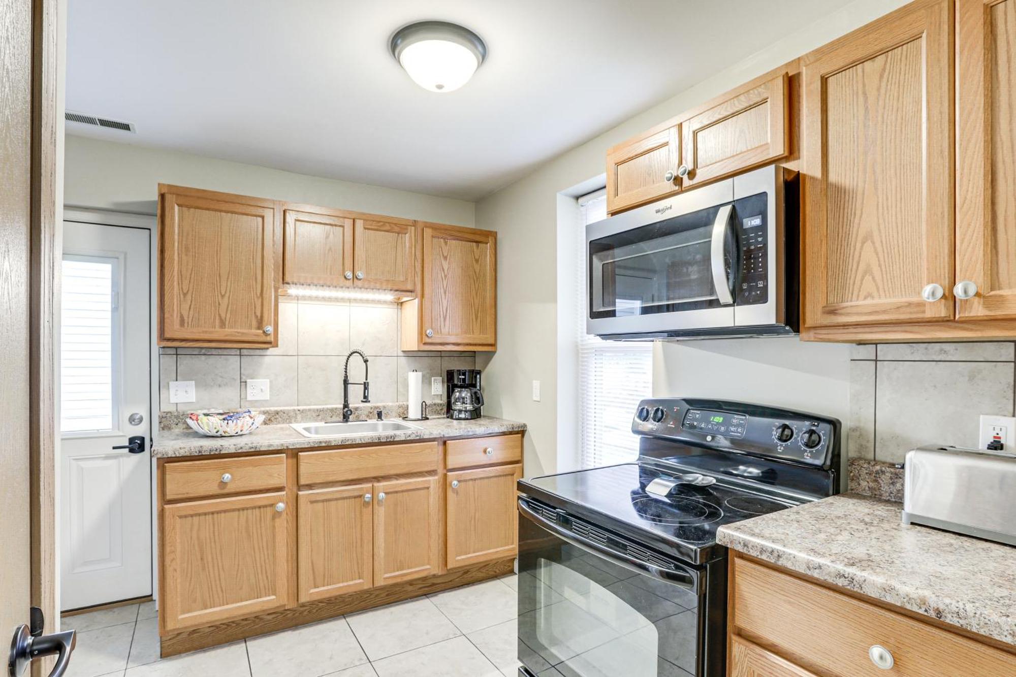 Pet-Friendly Pacific Cottage Near Purina Farms! Esterno foto