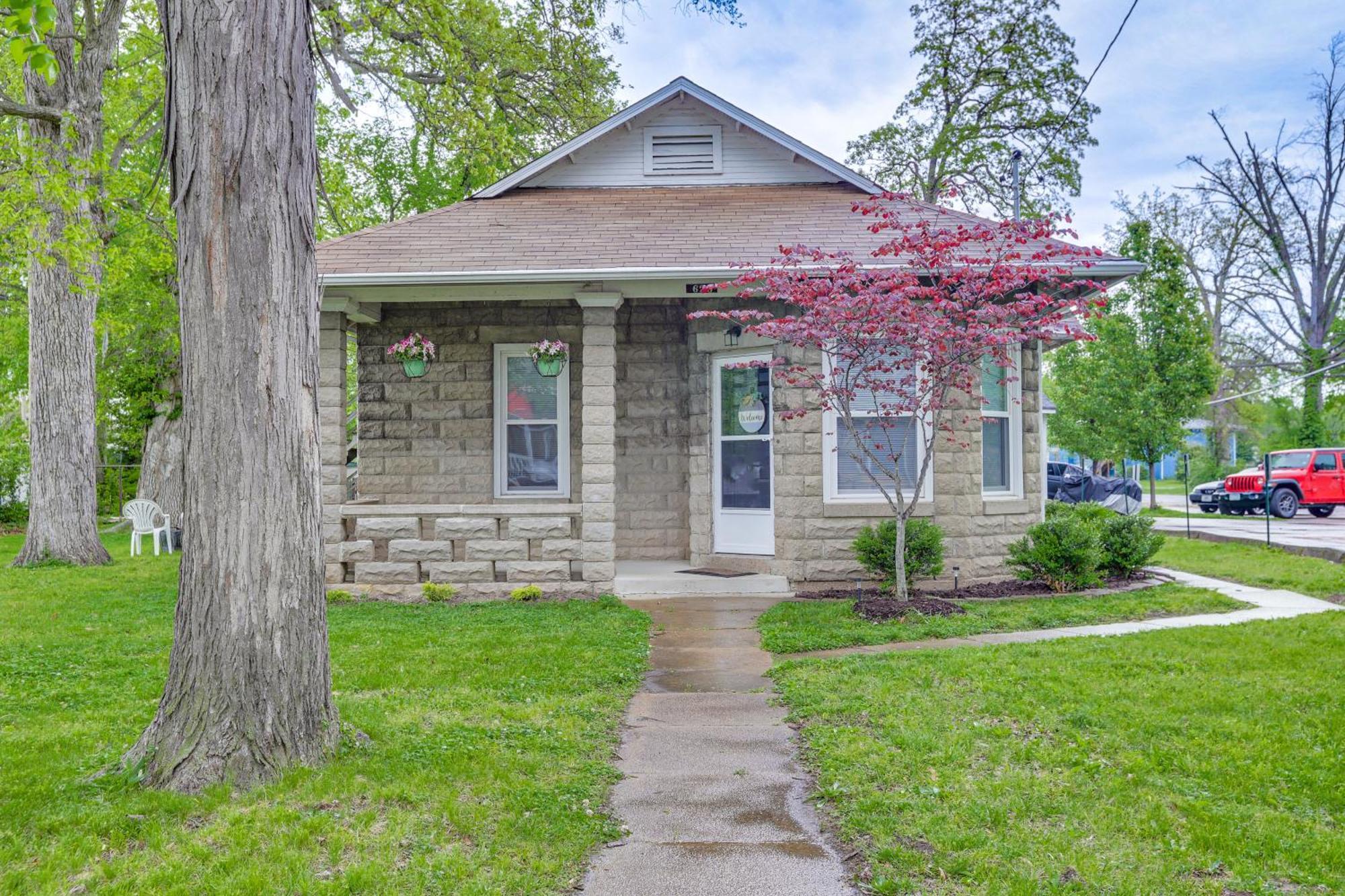 Pet-Friendly Pacific Cottage Near Purina Farms! Esterno foto